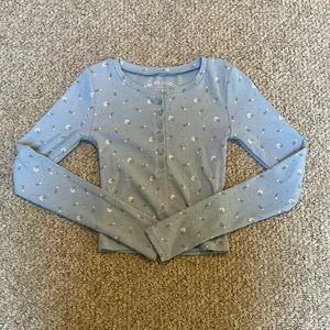NWOT light blue Aeropostale long sleeve floral baby tee size XS